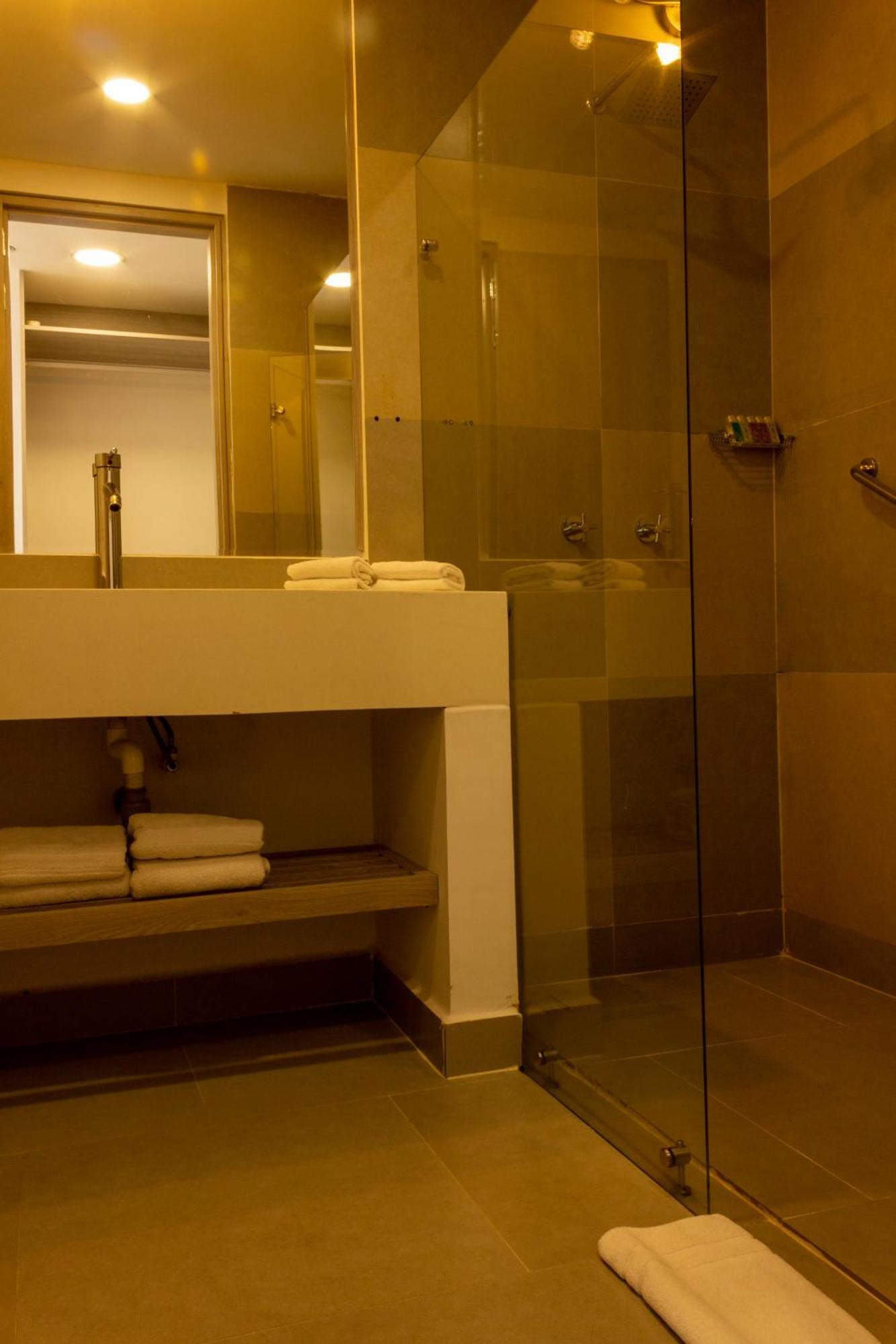 Vvc Hotel'S Villavicencio Kültér fotó